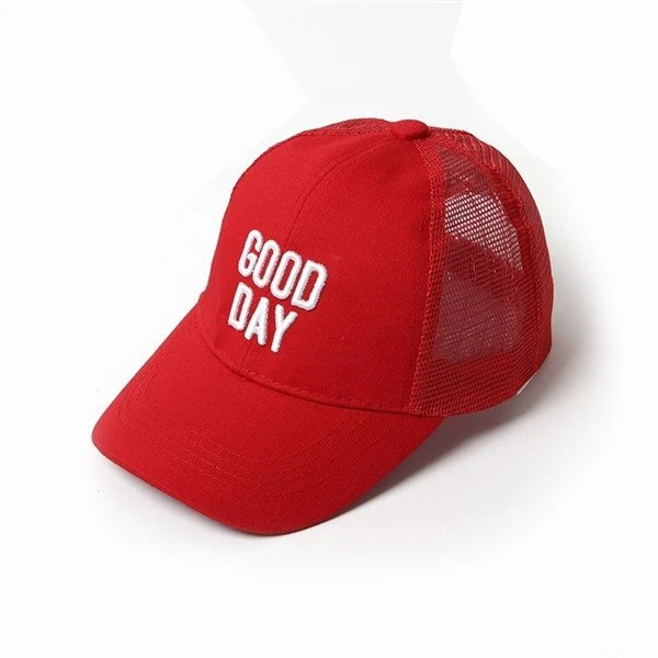 čistě barevná trucker čepice Private Label
